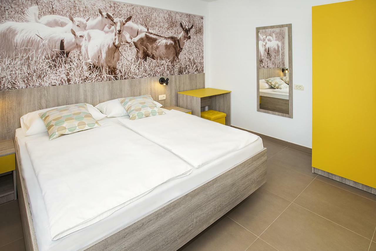 Apartments Capic Marin Baska  Ngoại thất bức ảnh